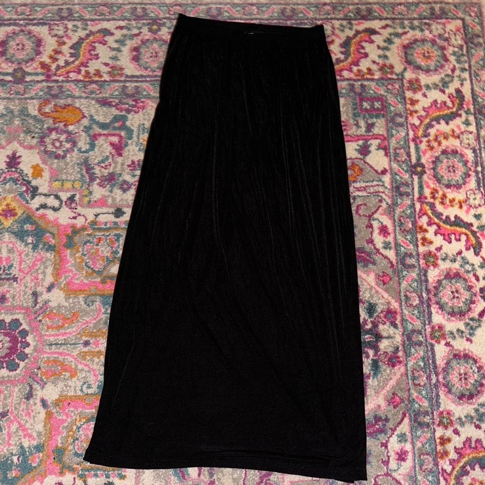 bundle of 5 full length / long skirts